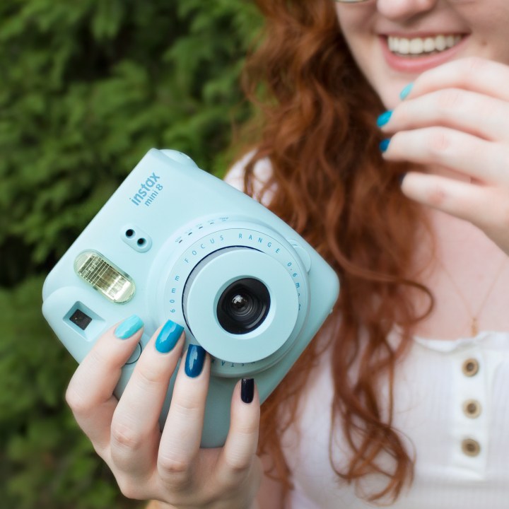 Monochromatic Gradient Nails
