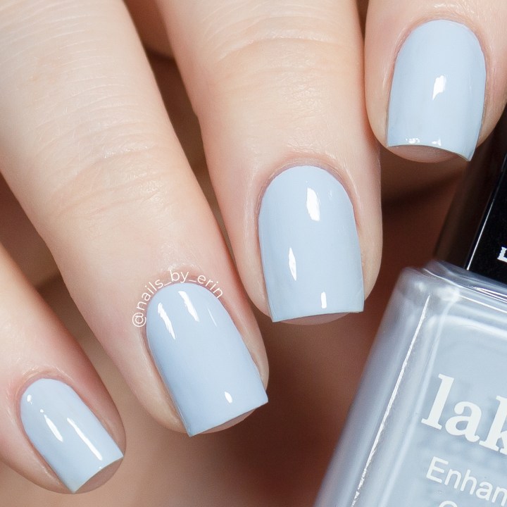 Londontown-In-the-Clouds-pic1